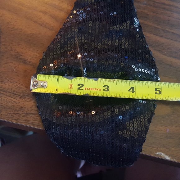 Black Sequins Face Mask U-104 - Picture 3 of 7